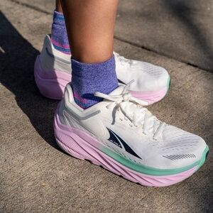 Altra Via Olympus women’s size 10.5 trail running sneakers